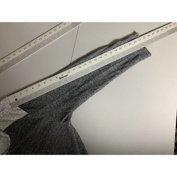 TOMMY BAHAMA Long Sleeve Men's T Shirt Size Medium Gray Excellent! - Picture 14 of 15